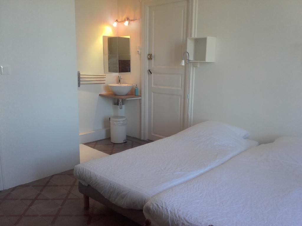 Chambre D'Hotes Avec Cuisine Commune - 5 Mns De Narbonne Cuxac-dʼAude Exterior foto